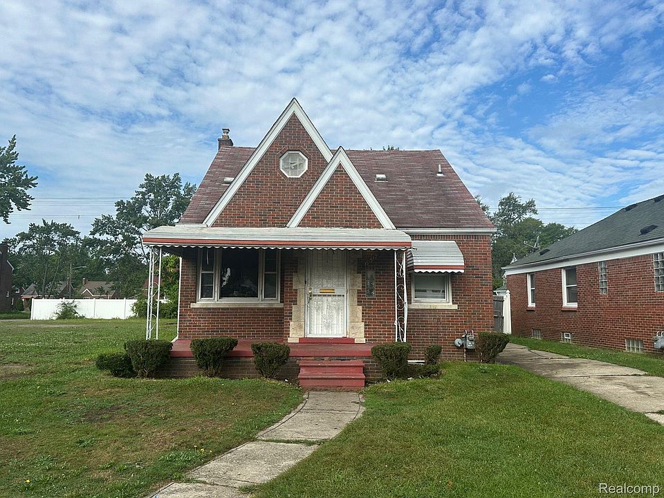 1st image of 19517 Barlow St