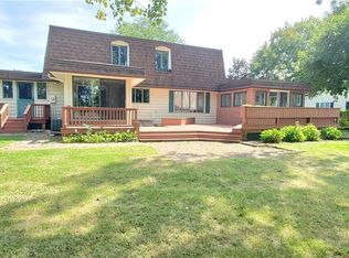 103 Naramore Dr, Batavia, NY 14020
