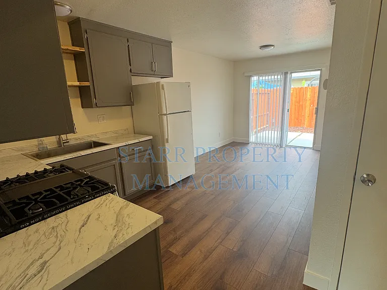 8829-8833 Kelley Dr — Photo 3