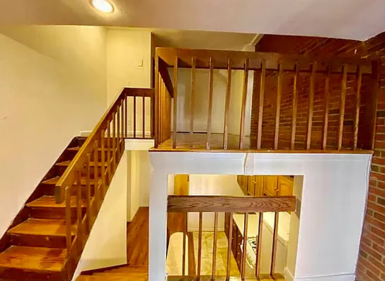 Rented by Avenues Real Estate | media 8