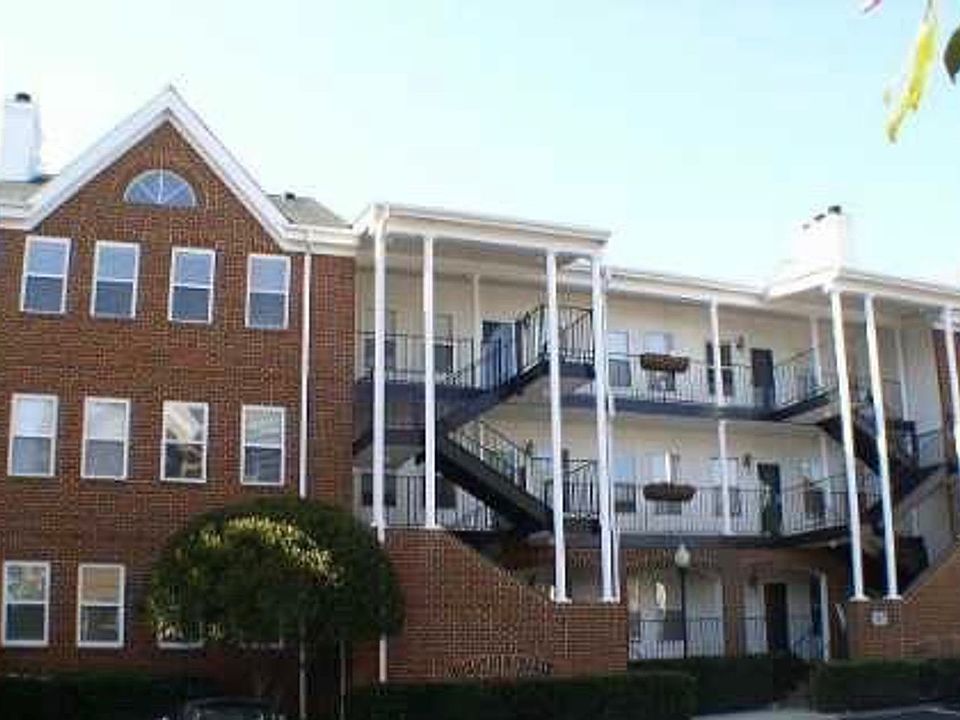 1st image of 101 Westover Ave APT 206