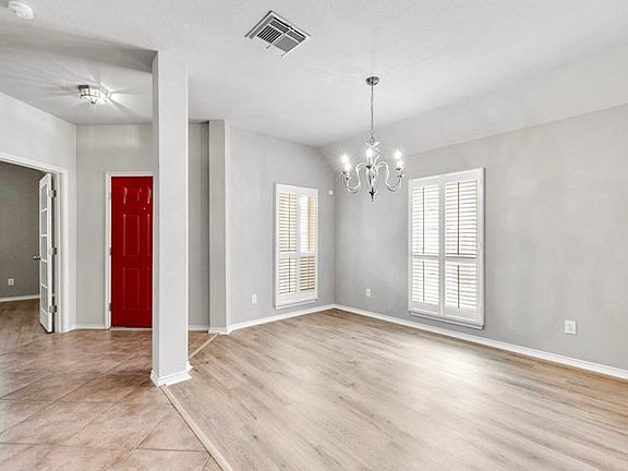 4th image of 7311 April Creek Ln