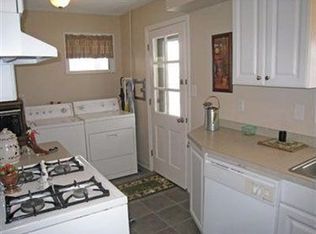 3411 Center Dr, Parma, OH