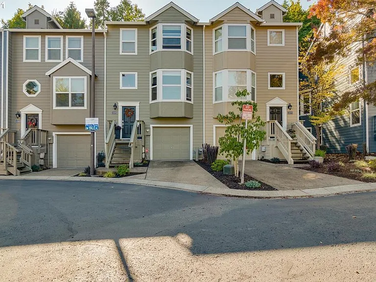 13255 SW Yale Pl — Photo 1