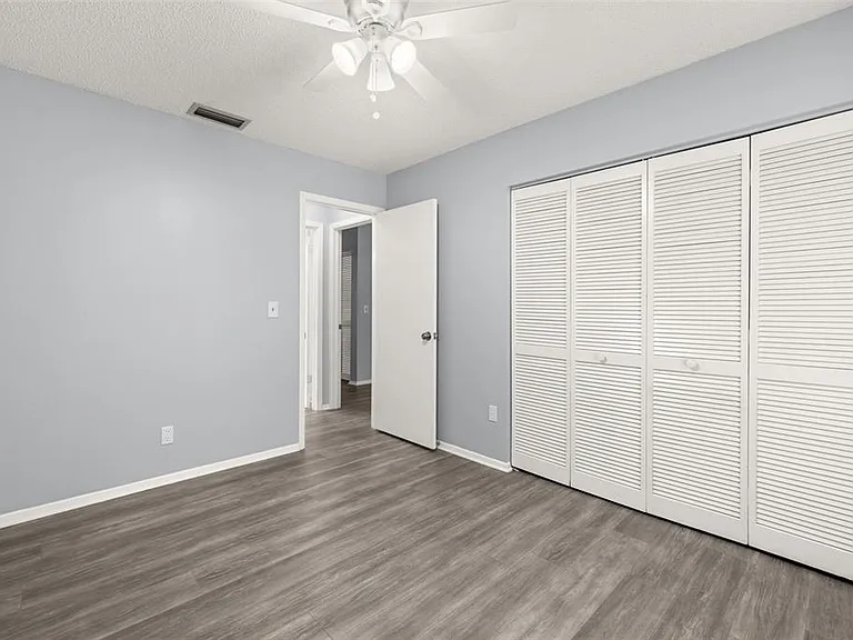 3257 Laurel Dale Dr — Photo 21