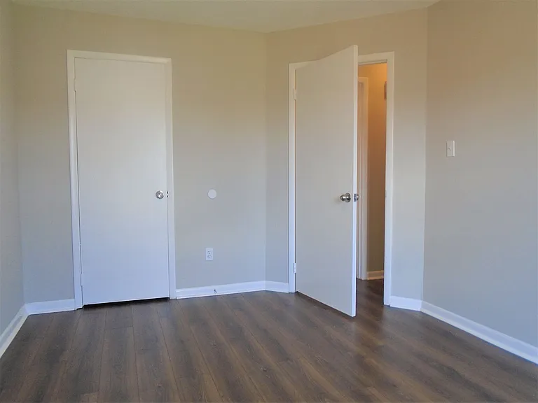 1603 Glenn St SW — Photo 6