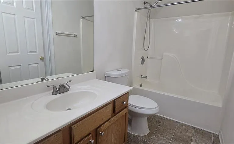 3811 Roxfield Dr — Photo 13