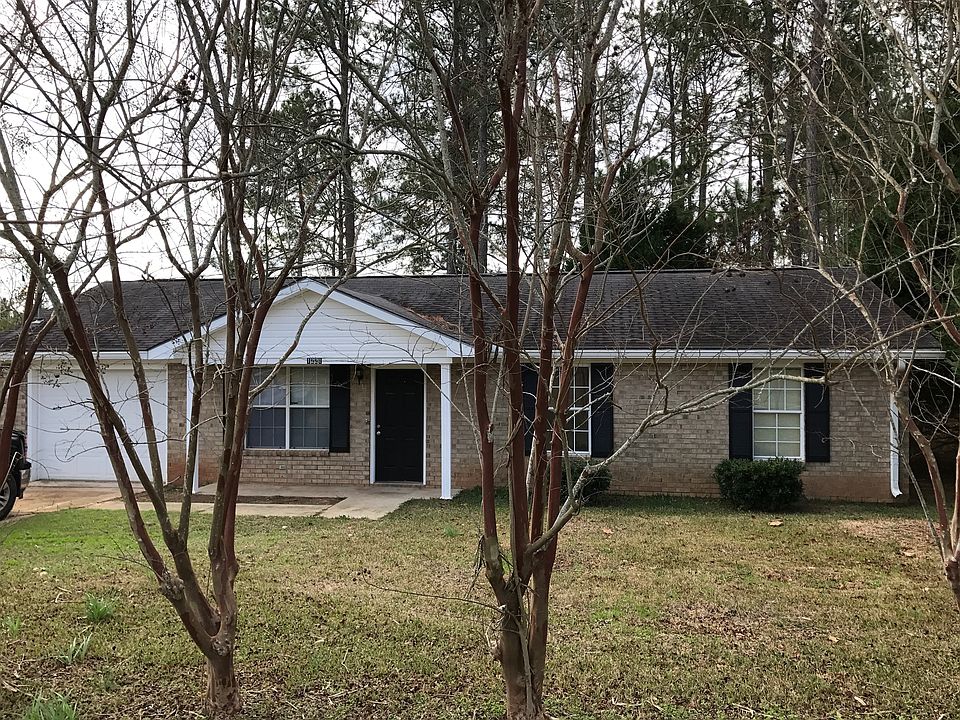 1st image of 1221 Georgia Ave SE