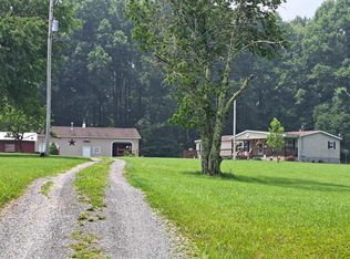 991 Jonestown Mount Liberty Rd, Philippi, WV 26416