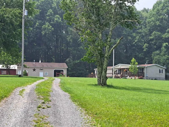 991 Jonestown Mount Liberty Rd, Philippi, WV 26416