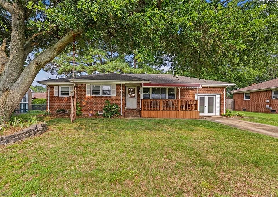 1st image of 1217 Oleander Ave