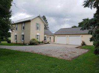 209 E Northwood St, Ligonier, IN 46767