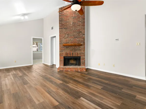 3711 Altair Dr, Garland, TX 75044