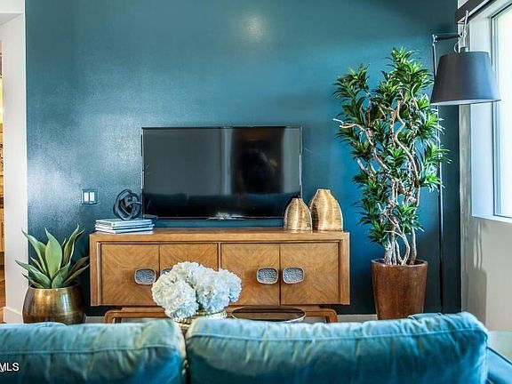 5th image of 3131 N CENTRAL Avenue #7016