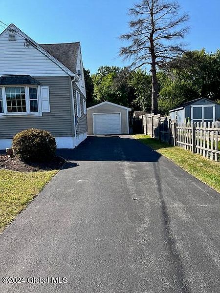 2nd image of 139 Miles Standish Road
