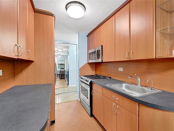 5th image of 2483 W 16th St APT 3K