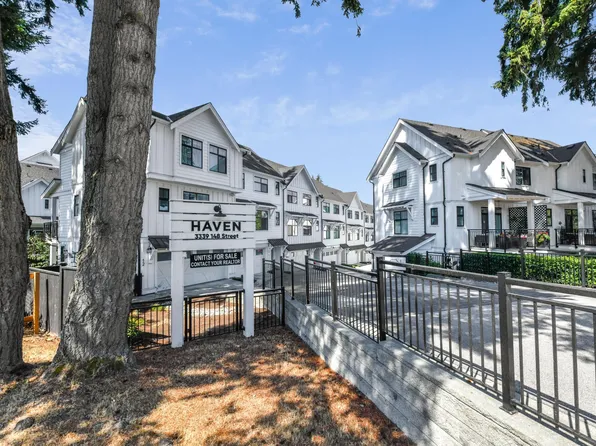 3339 148th St #8, Surrey, BC V4P 0G6