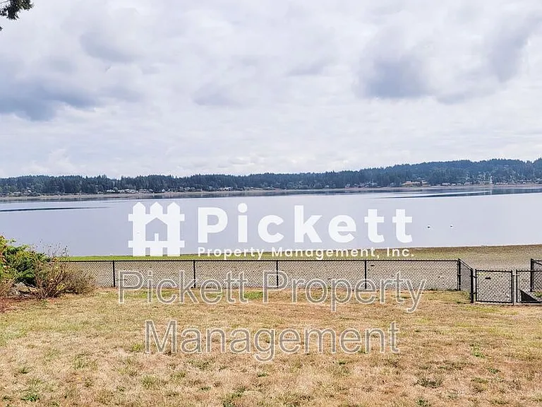 2821 Erlands Beach Loop NW — Photo 1