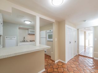 840 8th Pl #B, Hermosa Beach, CA 90254