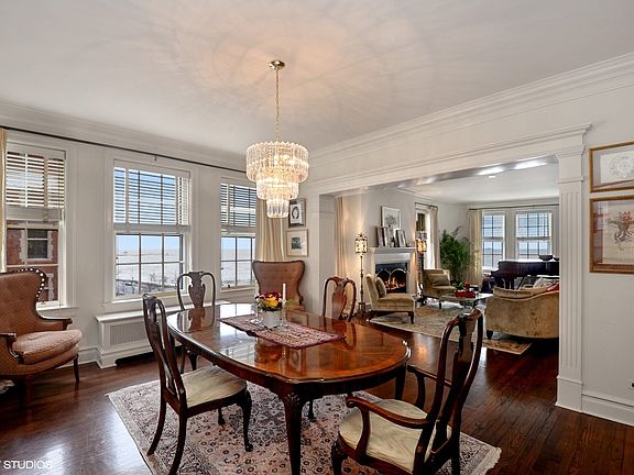 4th image of 1120 N Lake Shore Dr #7B