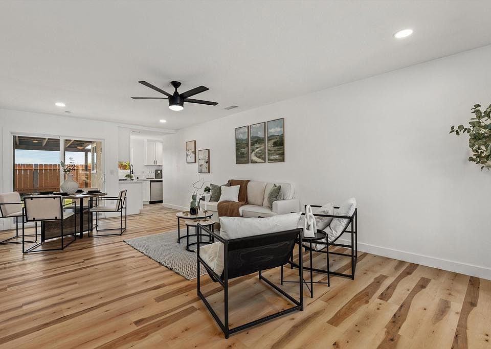 1st image of 4719 Mystik Rd