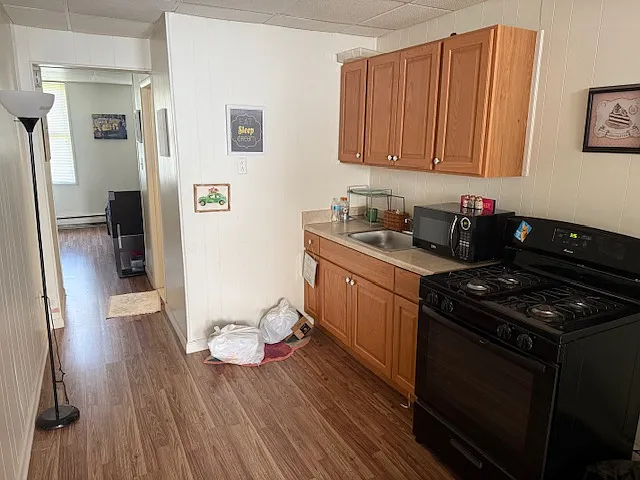 721 Adams St #2 — Photo 2