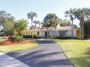 6950 SW 148th Ter, Palmetto Bay, FL 33158