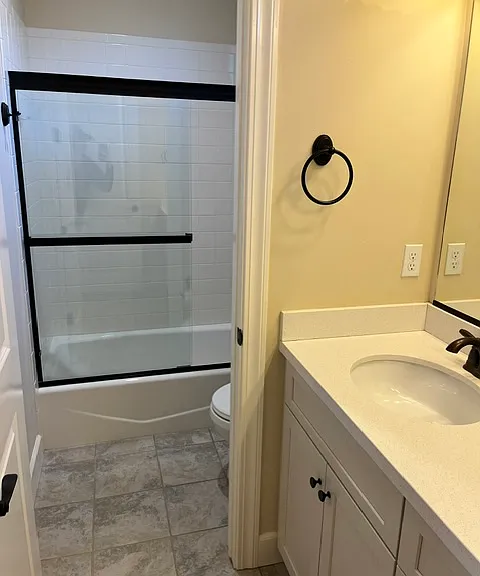 308 Tresana Ln — Photo 23