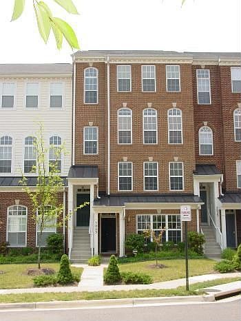 1st image of 5023 Anchorstone Dr Unit 5023