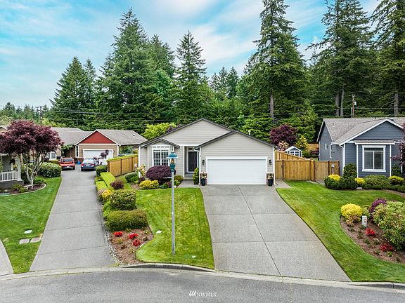 2nd image of 4214 10th Ave NW
