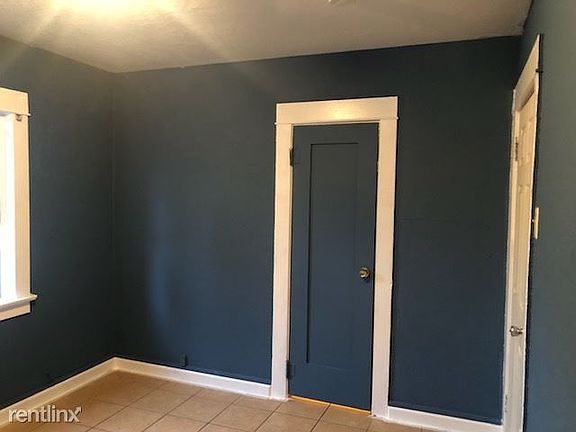 3rd image of 7180 Barton St