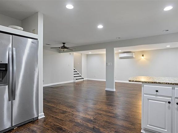 4th image of 263 Mountainview Cir #A