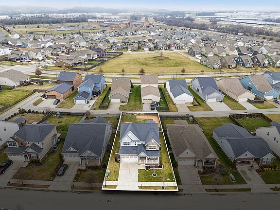 4th image of 447 Rangeland Rd