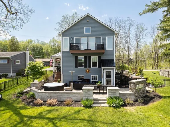8798 River Rd, Baldwinsville, NY 13027