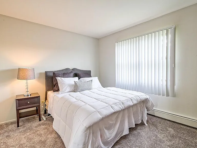 Linden Park Apartments — Photo 57