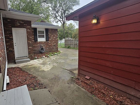 5th image of 2125 Christner St