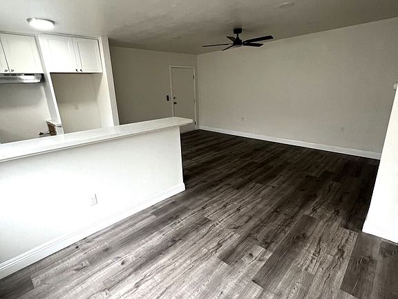 4th image of 16930 S Vermont Ave #7