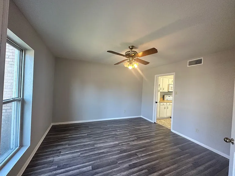 6632 Marshall Place Dr — Photo 11