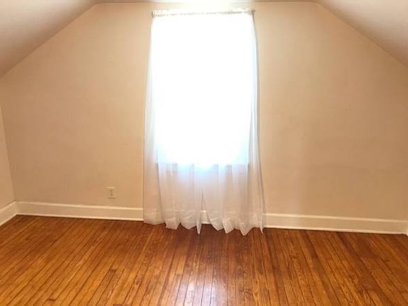 5th image of 40 Claremont Ave