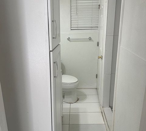 4th image of 4302 Christie St #B