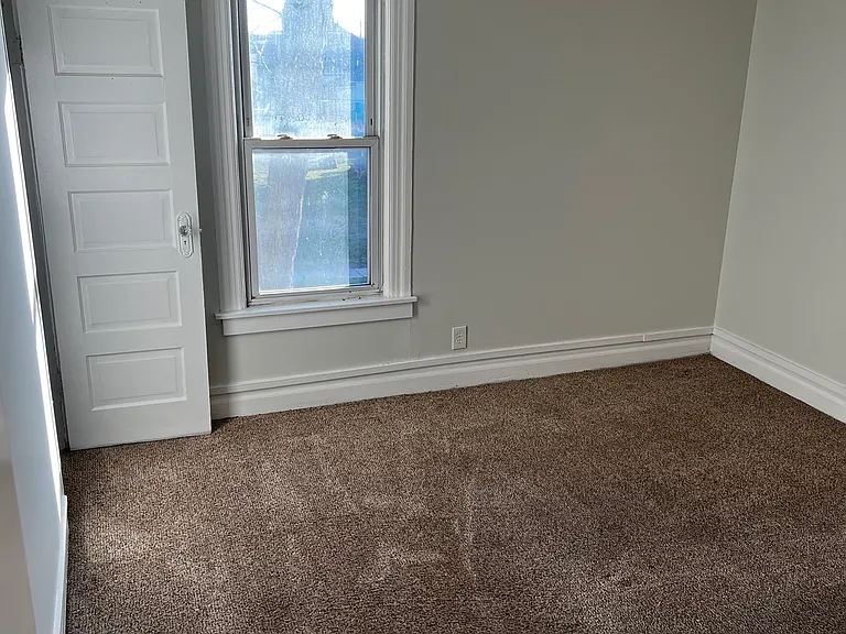 19 E James St #3 — Photo 9