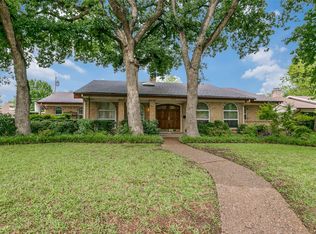 2412 Crestview Cir, Irving, TX 75062