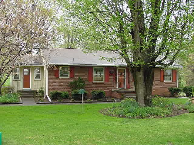 211 Lindbergh