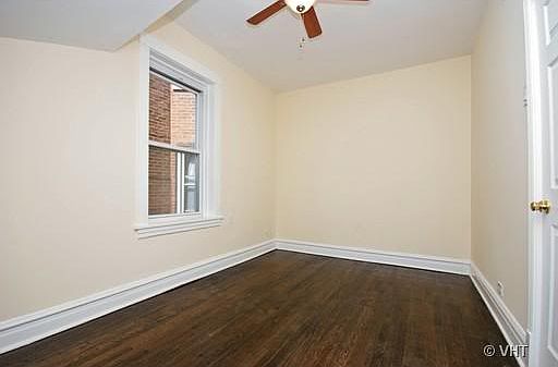 2nd image of 4833 N Sawyer Ave