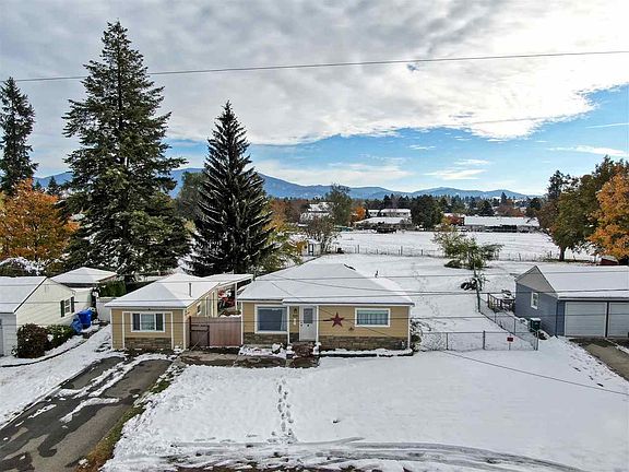 2nd image of 18518 E Bow Ave