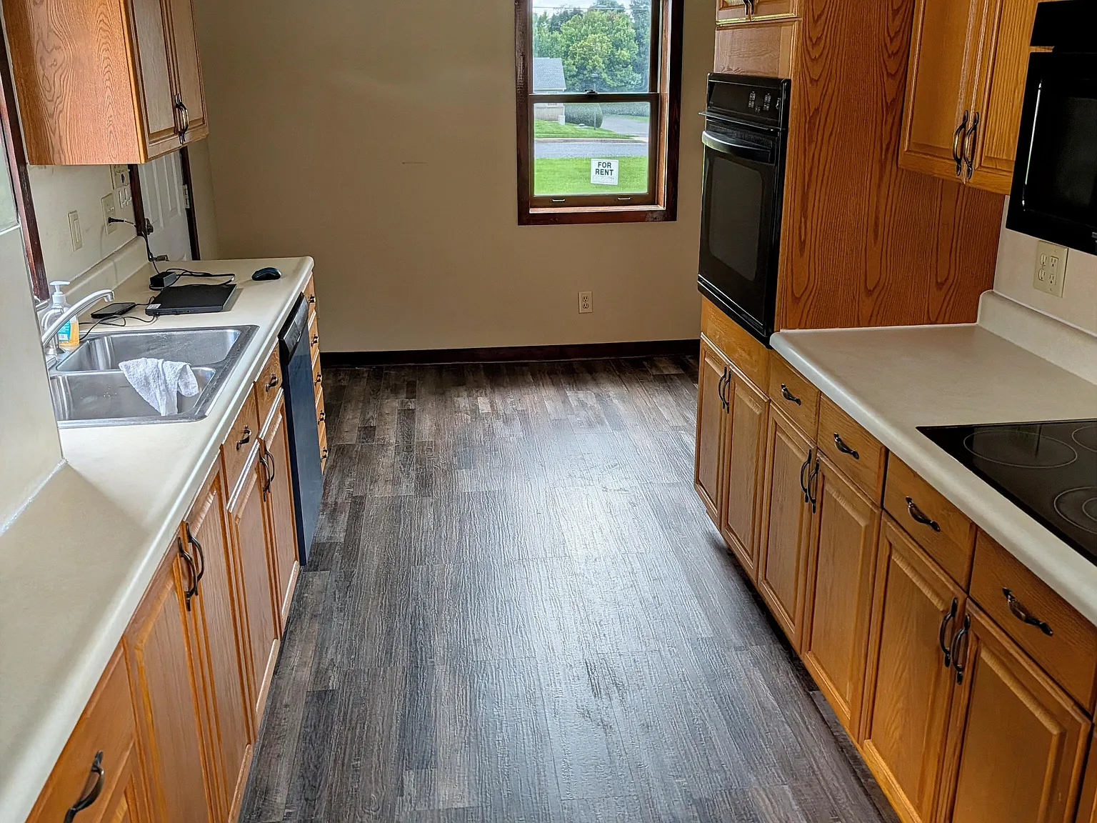 3 bed, 1.5 bath, 1200 sqft, $2,000 — Photo 4