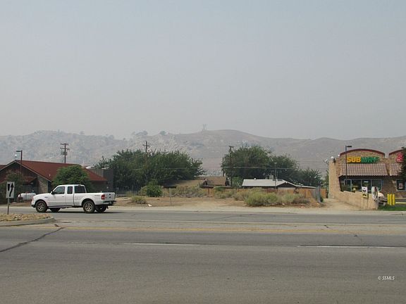 3rd image of 6309 Lake Isabella Blvd