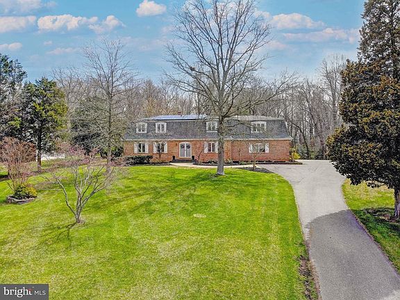 5th image of 1299 Lavall Dr