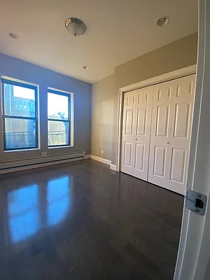 Rented by Lucrum Group | media 2