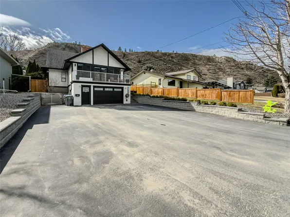 2485 Valleyview Dr, Kamloops, BC V2C 4E2